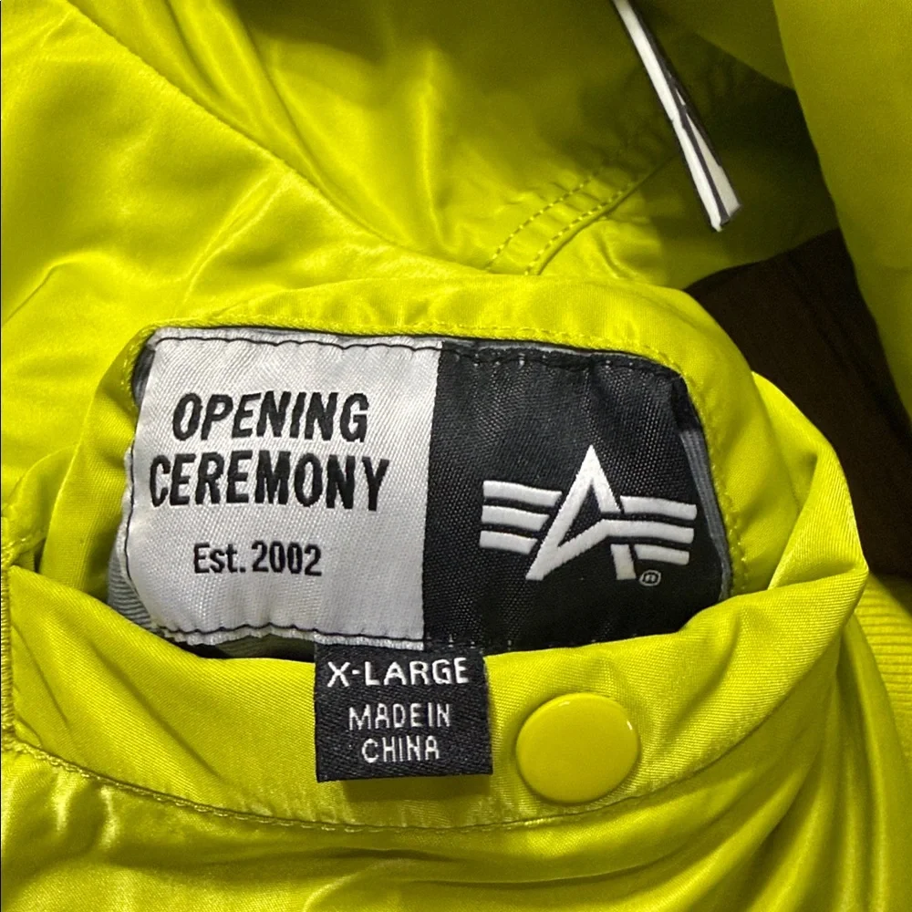 Opening Ceremony x Alpha Industries Reversible B-15 Bomber Jacket - Neon Yellow